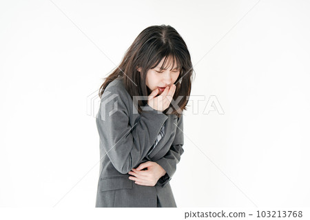 Female abdominal pain nausea 103213768