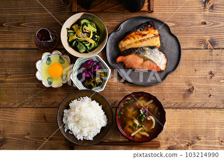 一湯兩菜味噌醃三文魚和青花魚 一湯兩菜味噌醃三文魚和青花魚 103214990