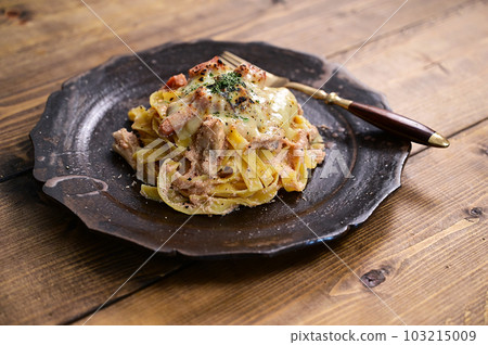 明太奶油烤芝士意麵 103215009