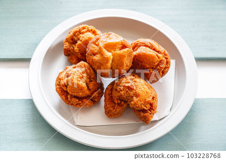 Sata Andagi，一種著名的沖繩甜點 103228768
