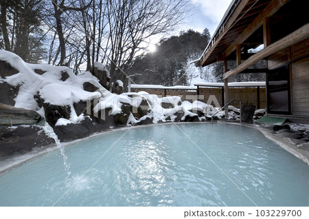 Snowy winter open-air bath, cloudy hot spring Snowy winter open-air bath, cloudy hot spring 103229700