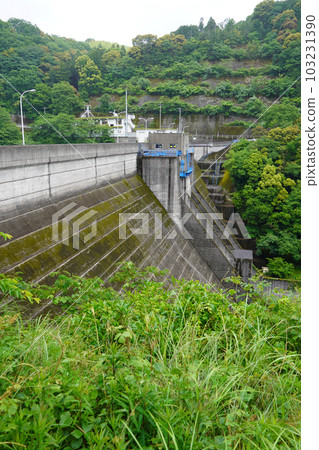 須賀川水壩(混凝土重力壩) 須賀川水壩(混凝土重力壩) 103231390