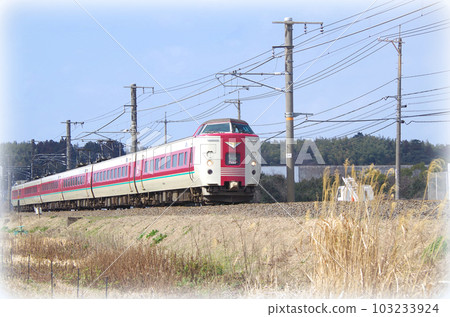 高速通過直線路段的特快八雲:正常編隊(插畫風格) 高速通過直線路段的特快八雲:正常編隊(插畫風格) 103233924
