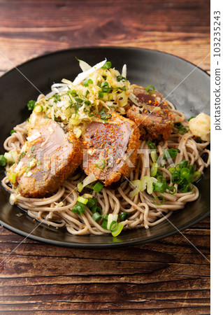 炸鰹魚蕎麥麵 103235243