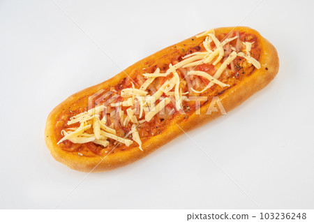 Little mini pizza with ham and cheese Little mini pizza with ham and cheese 103236248