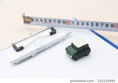 car and binder 103238944