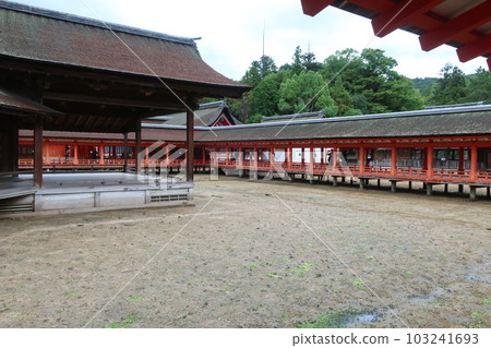 嚴島神社的走廊 103241693