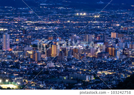 "Yamanashi Prefecture" Night view of Kofu city center and view of Lake Chiyoda Hakusan 103242758