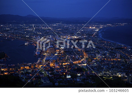 從Mt.函館看的夜視圖 從Mt.函館看的夜視圖 103246605