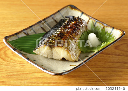 鹽烤青花魚 鹽烤青花魚 103251640