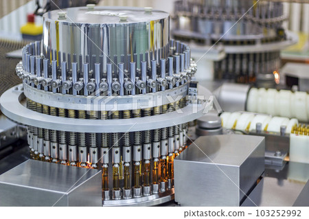 Pharmaceutical Optical Ampoule Inspection Machine in Pharmaceutical Industry 103252992