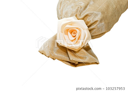 Sack and rose 103257953
