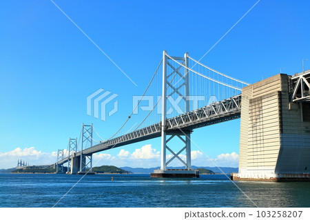 [香川縣]從瀨戶大橋紀念公園（瀨戶大橋）看到的 103258207