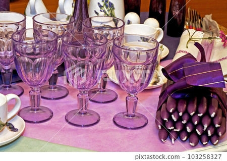 Purple glass 103258327