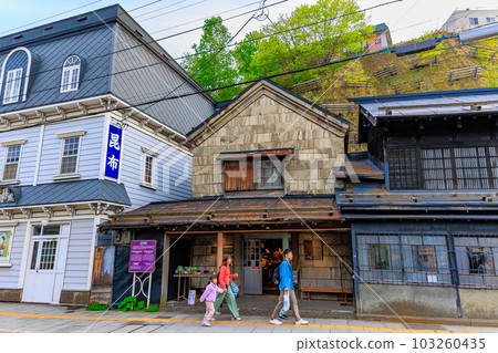 北海道小樽市小樽堺町街商店街 103260435