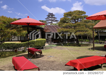 茶室臨閣的鶴城天守閣 茶室臨閣的鶴城天守閣 103260737