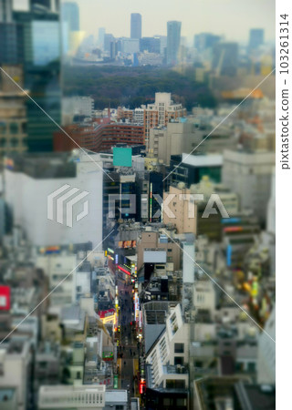 新宿區 103261314