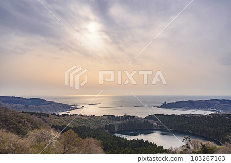 Akita: Futanomegata and Toga Bay seen from Hachibodai 103267163