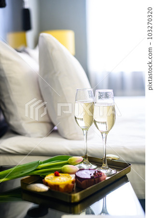 Reception and champagne Reception and champagne 103270320