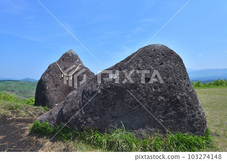 熊本縣南小國町 Oshito Stone Hill，初夏的能量景點 103274148