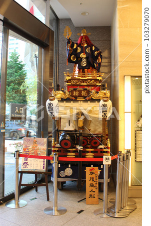 Kanda Festival Muromachi 1-chome Dashi 103279070