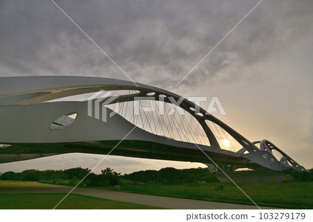 Toyoda Bridge 103279179