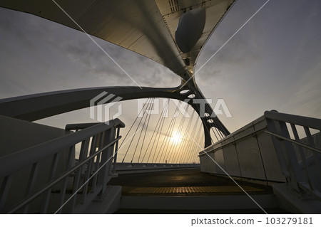 Toyoda Bridge 103279181