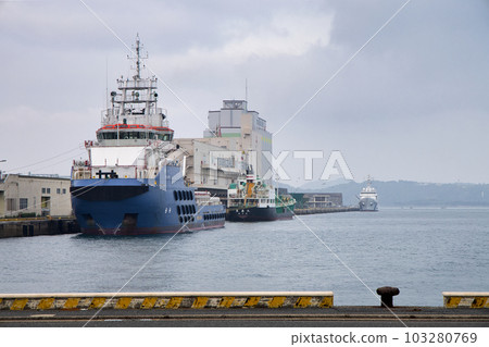門司港周邊的清晨景色 門司港周邊的清晨景色 103280769