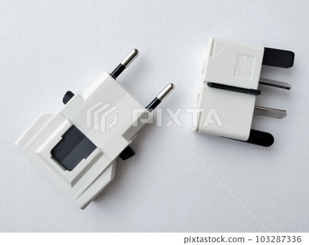 全球通用轉換插頭套裝供海外使用 103287336