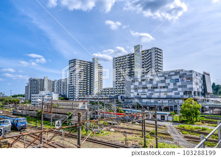神奈川縣川崎市新川崎站的都市風光 神奈川縣川崎市新川崎站的都市風光 103288199