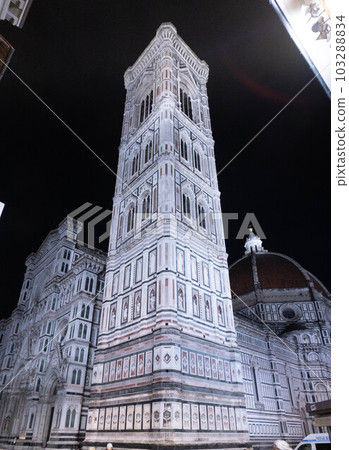 View of the Florence Cathedral, Cattedrale di Santa Maria del Fiore, Florence, Italy 103288834