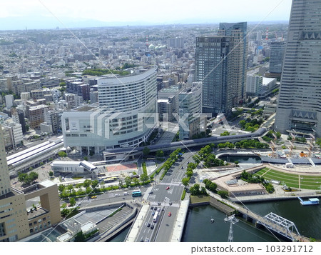 櫻木町站路運河大橋前的建築物 櫻木町站路運河大橋前的建築物 103291712