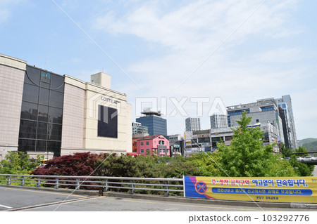 Urban area near Seoul, South Korea (Yabunae-dong, Bundang, Seongnam) Urban area near Seoul, South Korea (Yabunae-dong, Bundang, Seongnam) 103292776