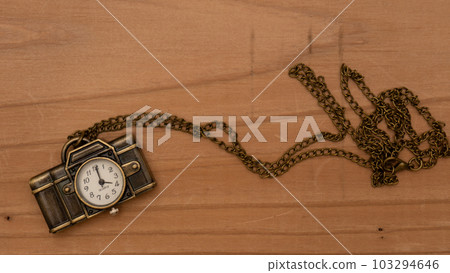 clock at 4 o'clock clock at 4 o'clock 103294646