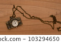clock at 8 o'clock 103294650
