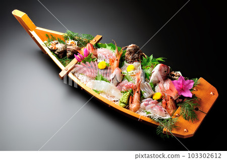 船盛生魚片拼盤 103302612