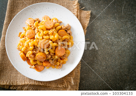macaroni sausage and minced pork macaroni sausage and minced pork 103304133