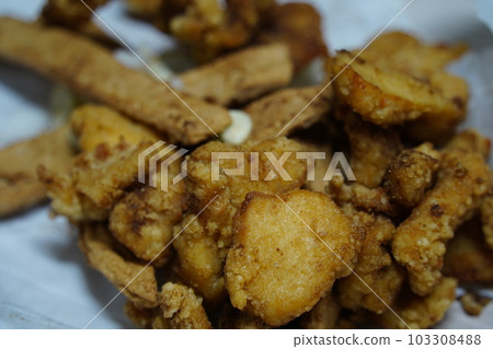 Salty crispy chicken 103308488