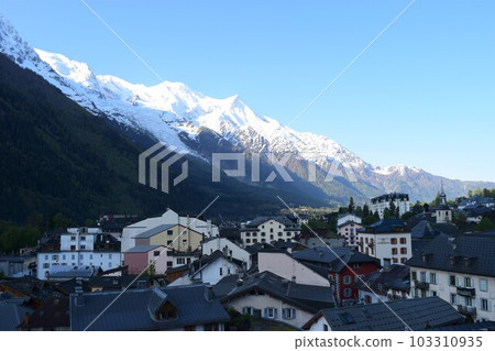 Mont Blanc seen from the city of Chamonix 103310935