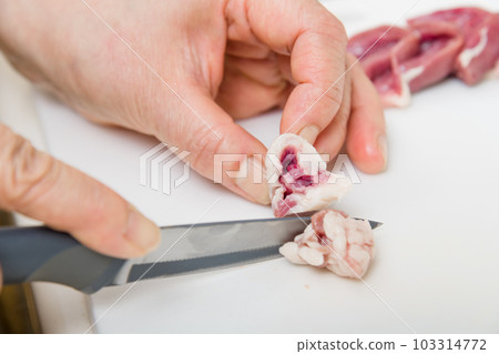 [家庭主婦用血準備烤雞肉串心] 103314772