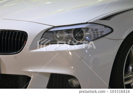 汽車前大燈 汽車前大燈 103316816