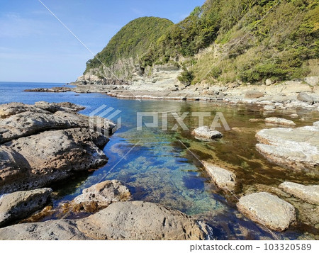 Wave Erosion Potholes Pothole Sea of Japan Toyooka Wave Erosion Potholes Pothole Sea of Japan Toyooka 103320589