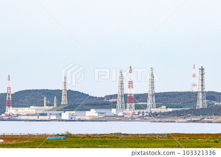 從湊町海濱公園看到的柏崎刈羽核電站 103321336
