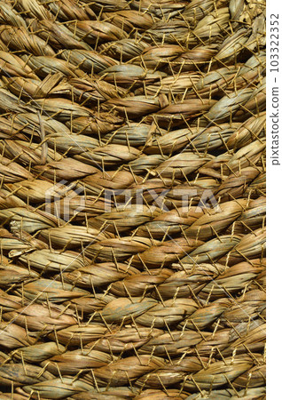 Round woven mat made of water hyacinth fibers, wicker table mats, rattan round woven straw Round woven mat made of water hyacinth fibers, wicker table mats, rattan round woven straw 103322352
