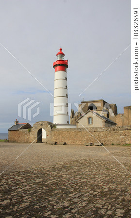 St Matthieu lighthouse and ruins of a church. St Matthieu lighthouse and ruins of a church. 103326591