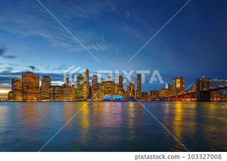 View on Manhattan at dusk View on Manhattan at dusk 103327008