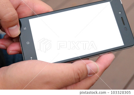 Man hand holding the black smartphone with blank screen Man hand holding the black smartphone with blank screen 103328305