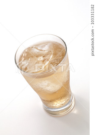 Ginger ale Ginger ale 103331182