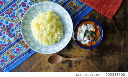 Middle Eastern food image Stewed food bird's eye view 2 103331600