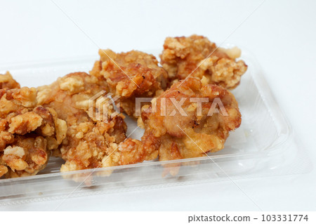 Fried chicken, fried chicken, zangi, fried food, chicken, side dish, side dish, meat, meat dish, batter, chicken, chicken, side dish, food 103331774